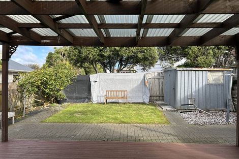 Photo of property in 15 Rolleston Street, Mount Cook, Wellington, 6021