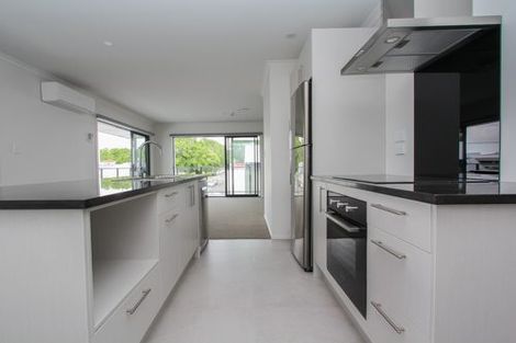 Photo of property in 15/13u Vialou Street, Hamilton Central, Hamilton, 3204