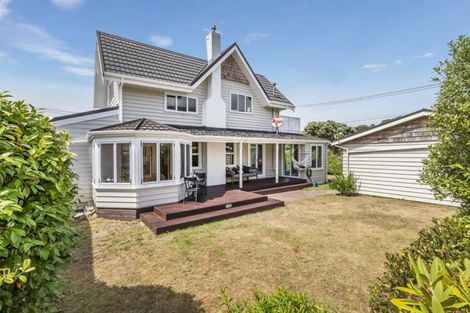 Photo of property in 18 Hector Street, Seatoun, Wellington, 6022