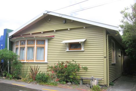 Photo of property in 11 Hugh Street, Mount Cook, Wellington, 6021