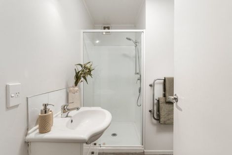 Photo of property in 1/10 Enterprise Drive, Papamoa Beach, Papamoa, 3118