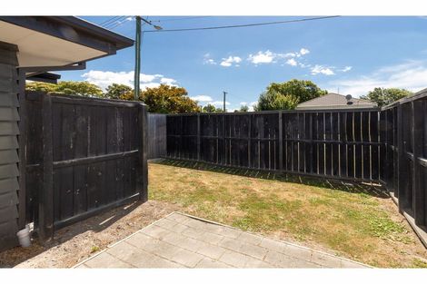 Photo of property in 4 Gresford Street, Edgeware, Christchurch, 8013