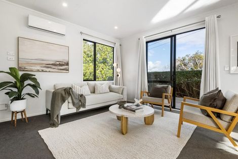 Photo of property in 14 Fordham Street, Beach Haven, Auckland, 0626