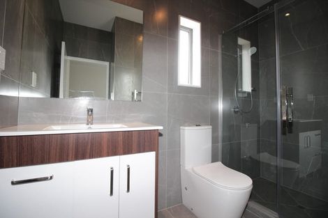 Photo of property in 4 Kearney Place, Massey, Auckland, 0614