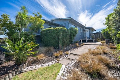 Photo of property in 13 Bayly Street, Baylys Beach, Dargaville, 0377