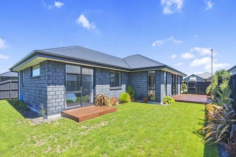 Photo of property in 41 Selfe Crescent, Burwood, Christchurch, 8083