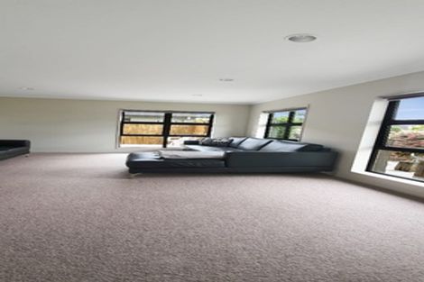 Photo of property in 13 Kirkaldy Street, Wattle Downs, Auckland, 2103