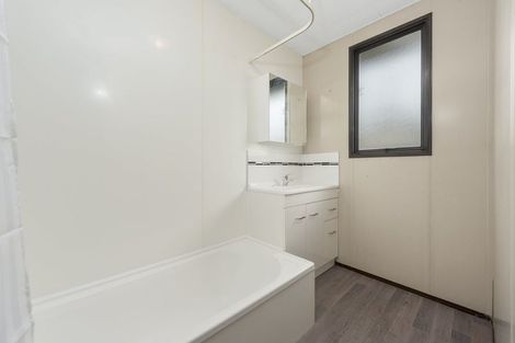 Photo of property in 3a Pollen Crescent, Melville, Hamilton, 3206