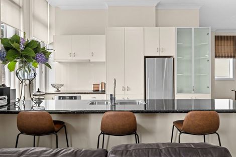 Photo of property in 4/1 Emerson Street, Napier South, Napier, 4110