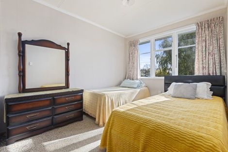 Photo of property in 22 Benmore Avenue, Cloverlea, Palmerston North, 4412