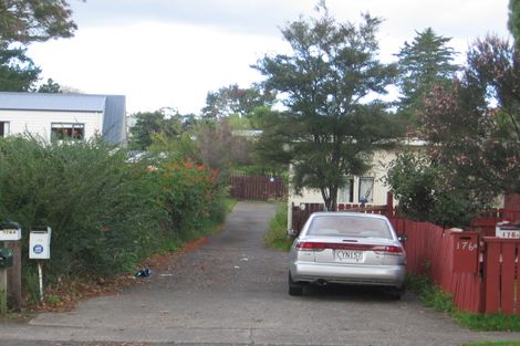 Photo of property in 176 Henderson Valley Road, Henderson, Auckland, 0612