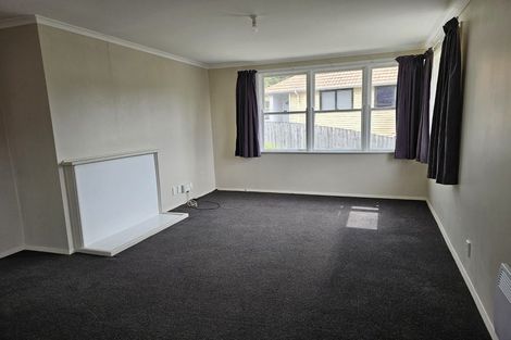 Photo of property in 33 Awarua Street, Elsdon, Porirua, 5022