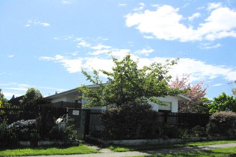 Photo of property in 2 Norwich Street, Stoke, Nelson, 7011