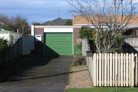 Photo of property in 2b Naylor Street, Hamilton East, Hamilton, 3216