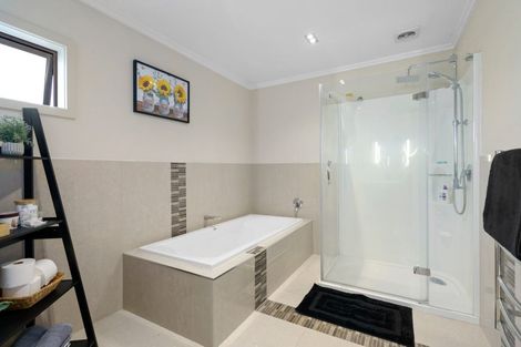 Photo of property in 6 Honiss Place, Cambridge, 3434