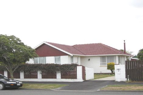 Photo of property in 50 Inwoods Road, Parklands, Christchurch, 8083