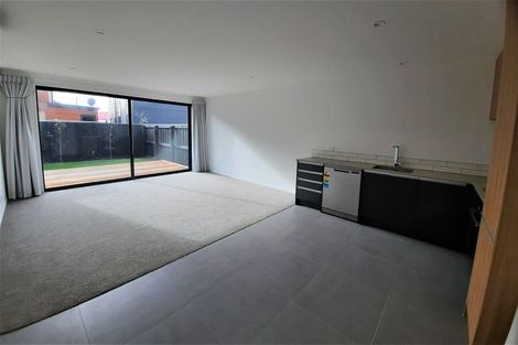 Photo of property in 12 Meredith Street, Addington, Christchurch, 8024