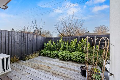 Photo of property in 2/37 Bellvue Avenue, Papanui, Christchurch, 8053