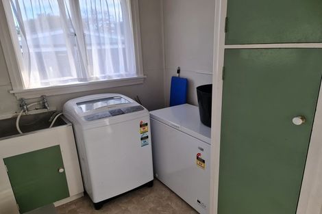 Photo of property in 4 Eastons Road, Westport, 7825