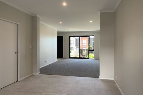 Photo of property in 5 Te Rito Road, Hobsonville, Auckland, 0616