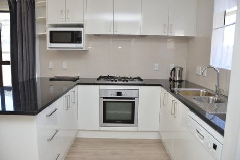 Photo of property in 26 Latham Avenue, Pakuranga, Auckland, 2010