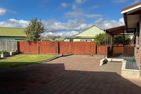 Photo of property in 16 Palmer Place, Parkvale, Hastings, 4122
