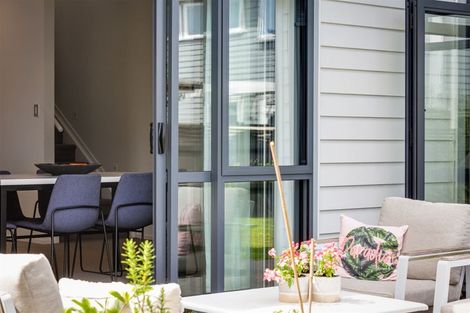 Photo of property in 9 Fort Lincoln Loop, Karaka, Papakura, 2113