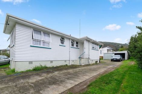 Photo of property in 5 Turner Drive, Western Heights, Rotorua, 3015