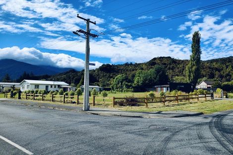 Photo of property in 28 Hilton Street, Blackball, 7804