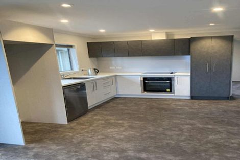 Photo of property in 2 Kellas Street, Macandrew Bay, Dunedin, 9014