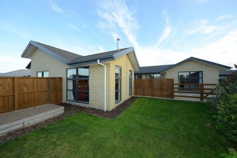 Photo of property in 8 Henley Close, Rolleston, 7614