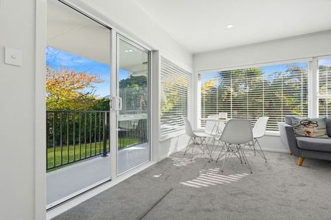 Photo of property in 46b Grand Vue Road, Kawaha Point, Rotorua, 3010