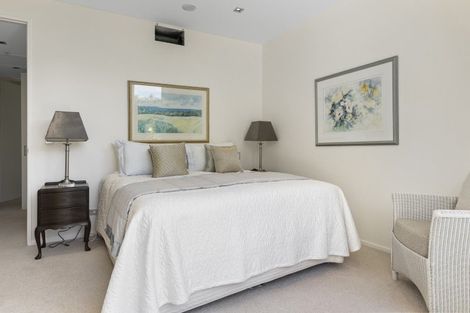 Photo of property in 110 Lake Terrace, Taupo, 3330
