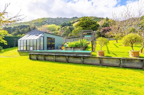 Photo of property in 35b Kotare Street, Waikanae, 5036