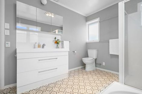 Photo of property in 27 Richmond Street, Cambridge, 3434