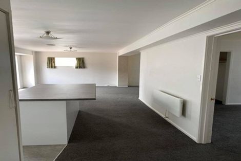 Photo of property in 72a Borich Road, Sunnyvale, Auckland, 0612