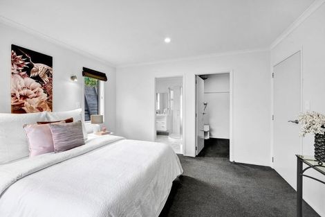 Photo of property in 15c Anderson Way, Highlands Park, New Plymouth, 4312