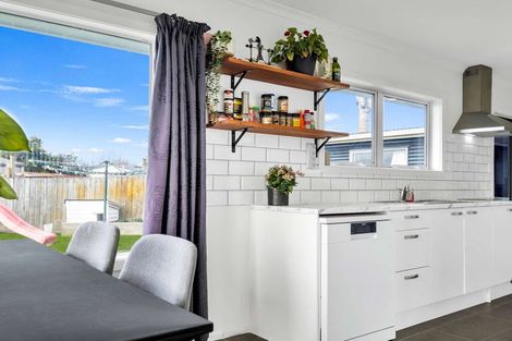 Photo of property in 8 Watarawi Place, Whakatane, 3120