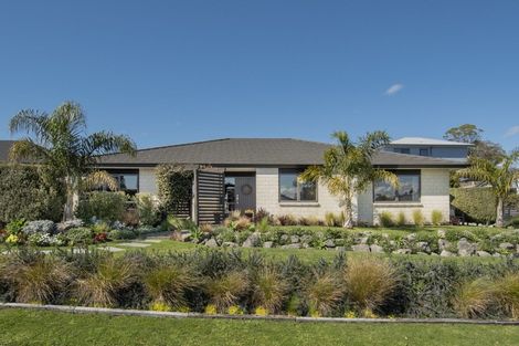Photo of property in 3 Gumtree Lane, Omokoroa, 3114