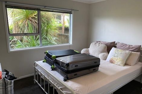 Photo of property in 13 Wilkinson Way, Browns Bay, Auckland, 0630