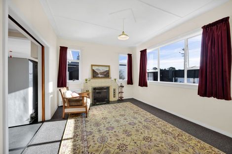 Photo of property in 62 Gisborne Terrace, Opunake, 4616