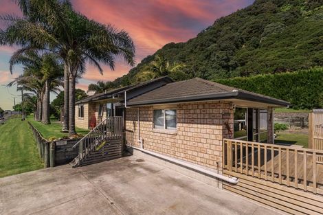 Photo of property in 87 Pakeha Street, Matata, 3194