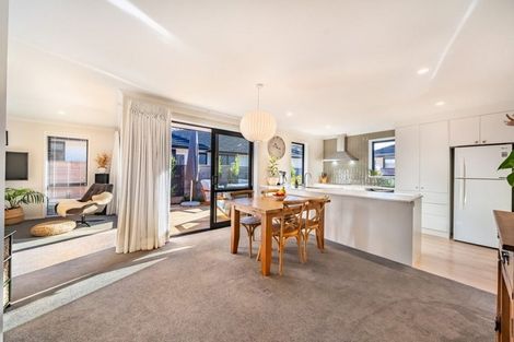 Photo of property in 30 Martingale Drive, Whitby, Porirua, 5024