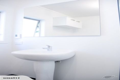 Photo of property in 11 Nea Place, Hillcrest, Auckland, 0627