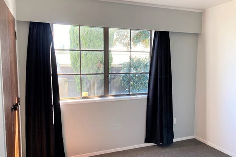 Photo of property in 24 Cypress Crescent, Pukete, Hamilton, 3200