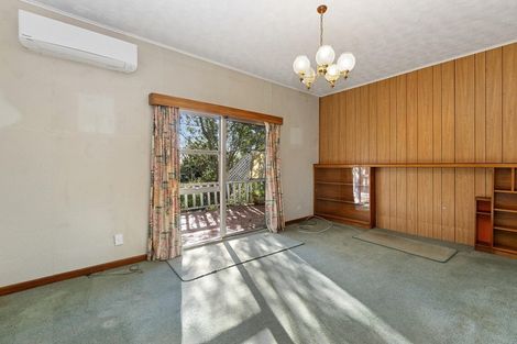 Photo of property in 85 Scenic Drive, Titirangi, Auckland, 0604