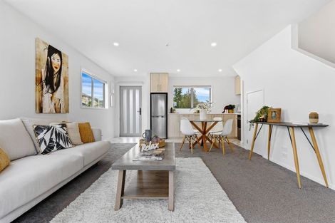 Photo of property in 2/88 Peverel Street, Riccarton, Christchurch, 8041