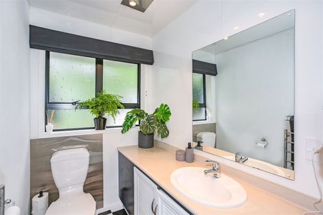 Photo of property in 178 Bald Hill Road, Waiuku, 2681