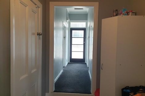 Photo of property in 117 Wallace Street, Mount Cook, Wellington, 6021