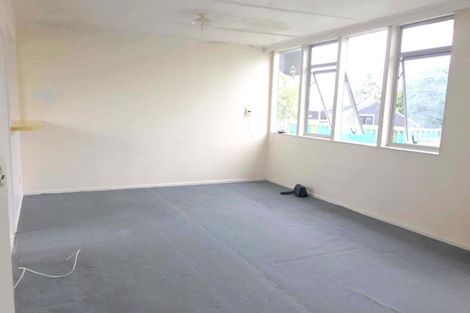 Photo of property in 3/4 Hutchinson Avenue, New Lynn, Auckland, 0600